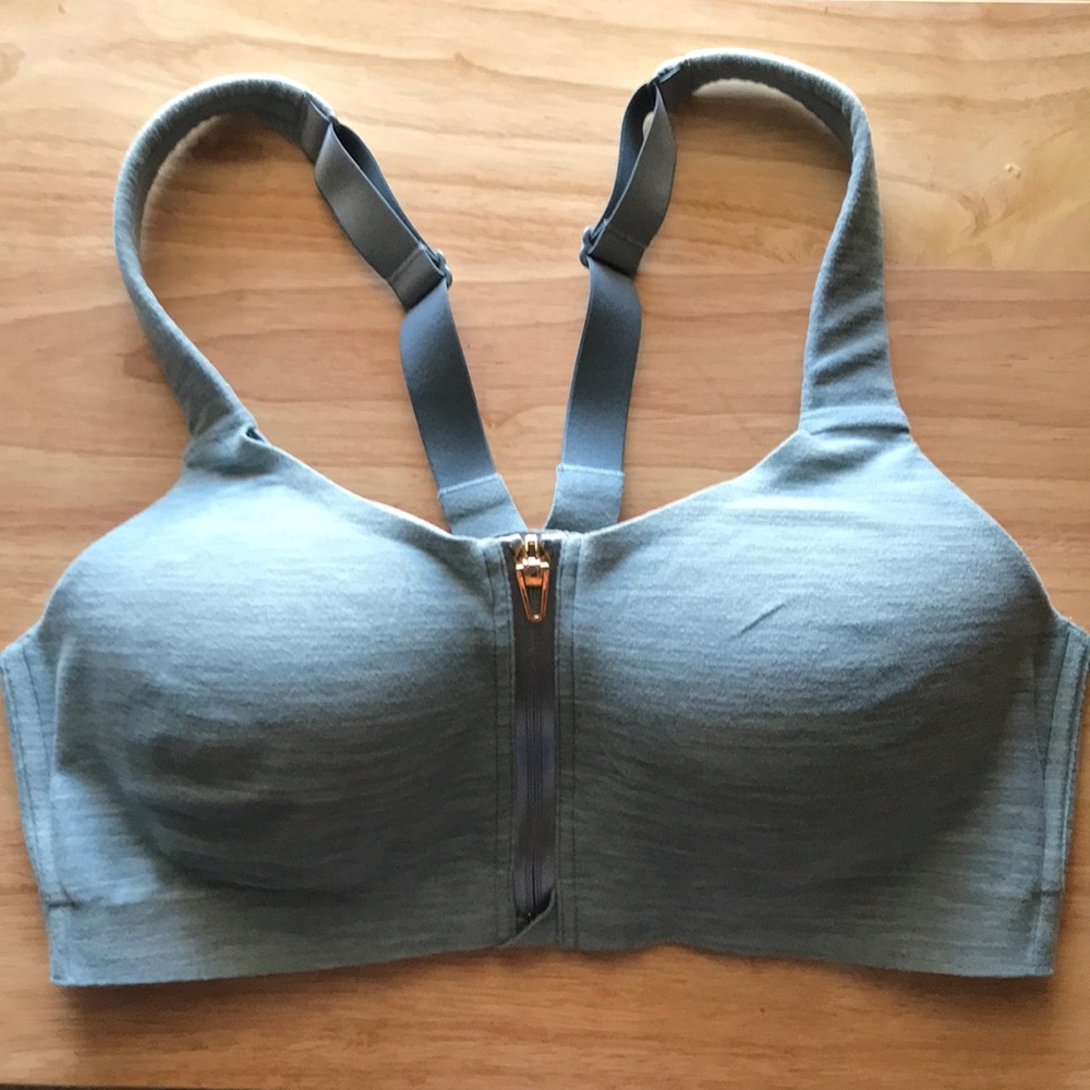 Victoria’s Secret Supported Sports Bra (Racerback) - light blue